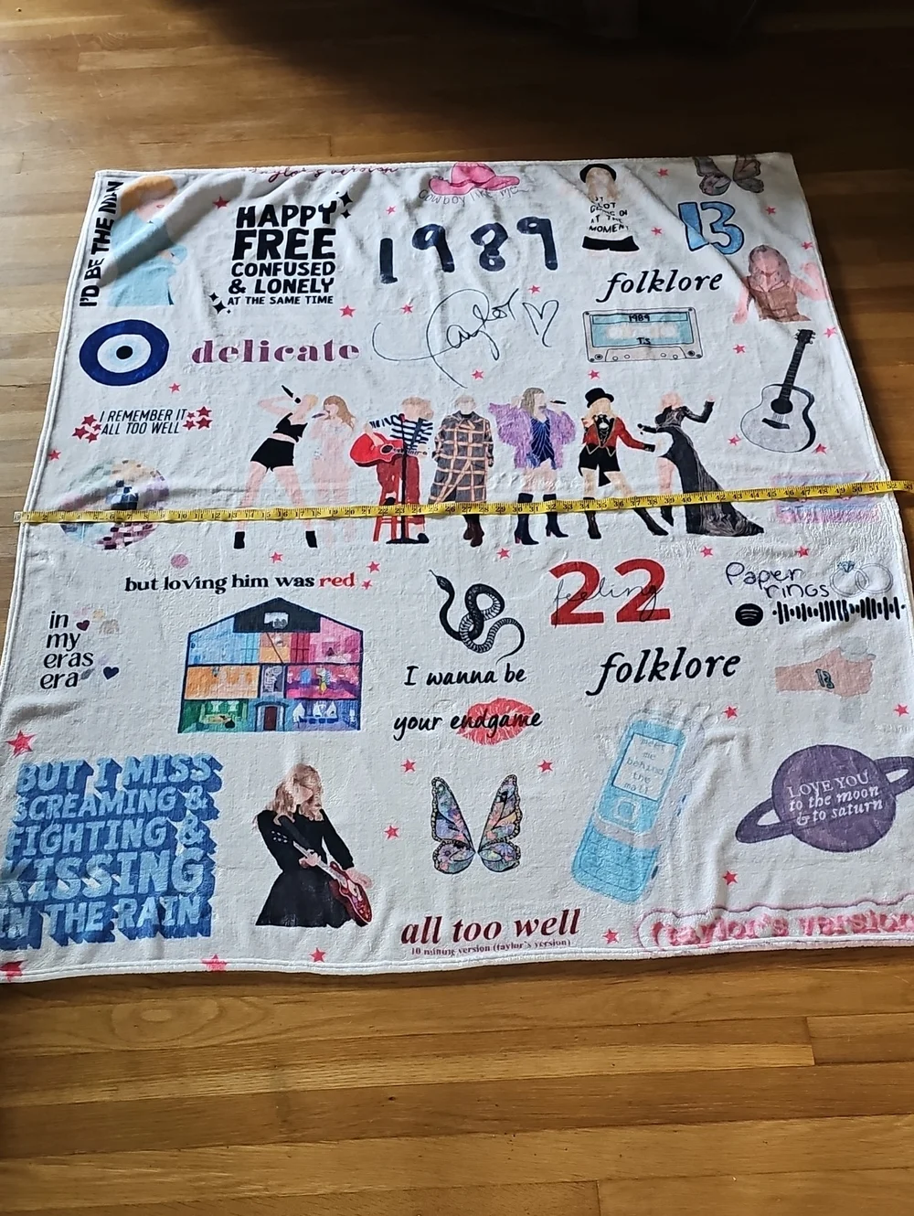 Taylor Swift White Swiftie Graphic Plushy Nap Throw Blanket Home Travel 52
